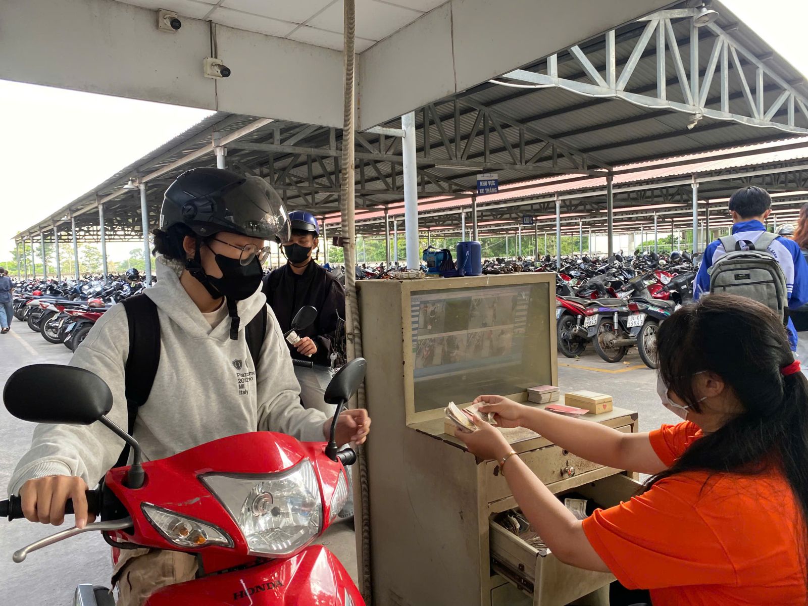 Dịch Vụ Giữ Xe Hai Tám Sáu TPHCM