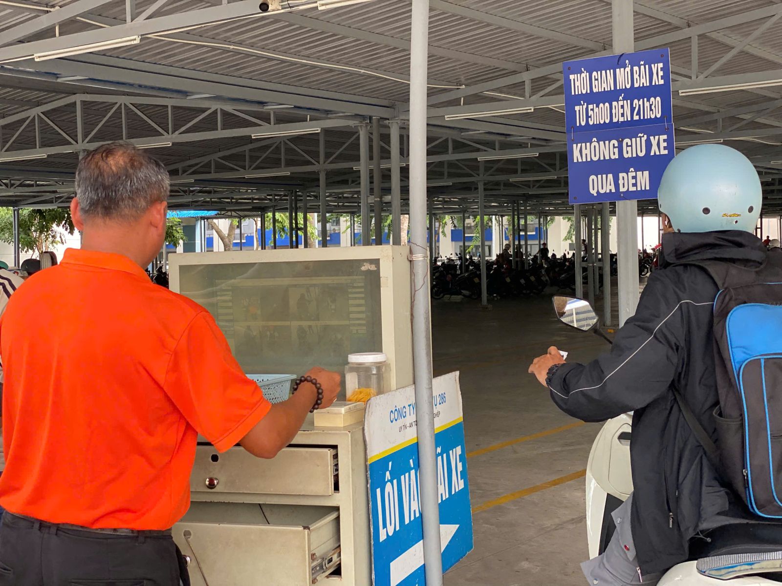 Thuê Dịch Vụ Giữ Xe Tại TP.HCM