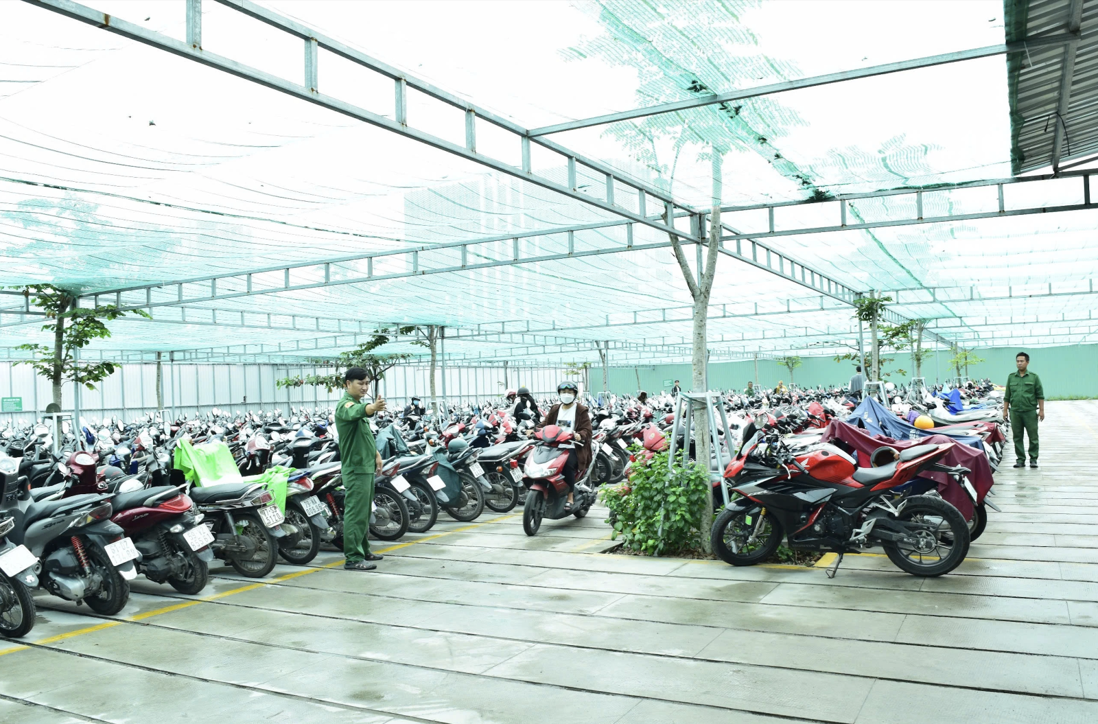 dịch vụ giữ xe nhà máy, công ty