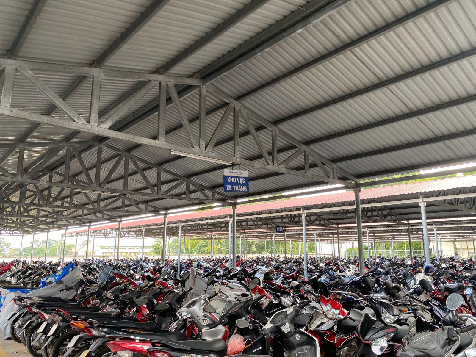 quản lý và vận hành bãi xe 286