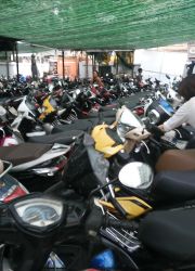 Bãi giữ xe ô tô tại sân bay: Giải pháp tiện lợi cho du khách