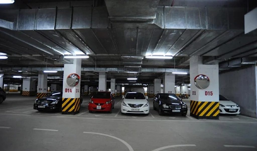 loi-ich-to-lon-khi-dat-cho-truoc-tai-bai-giu-xe-o-to